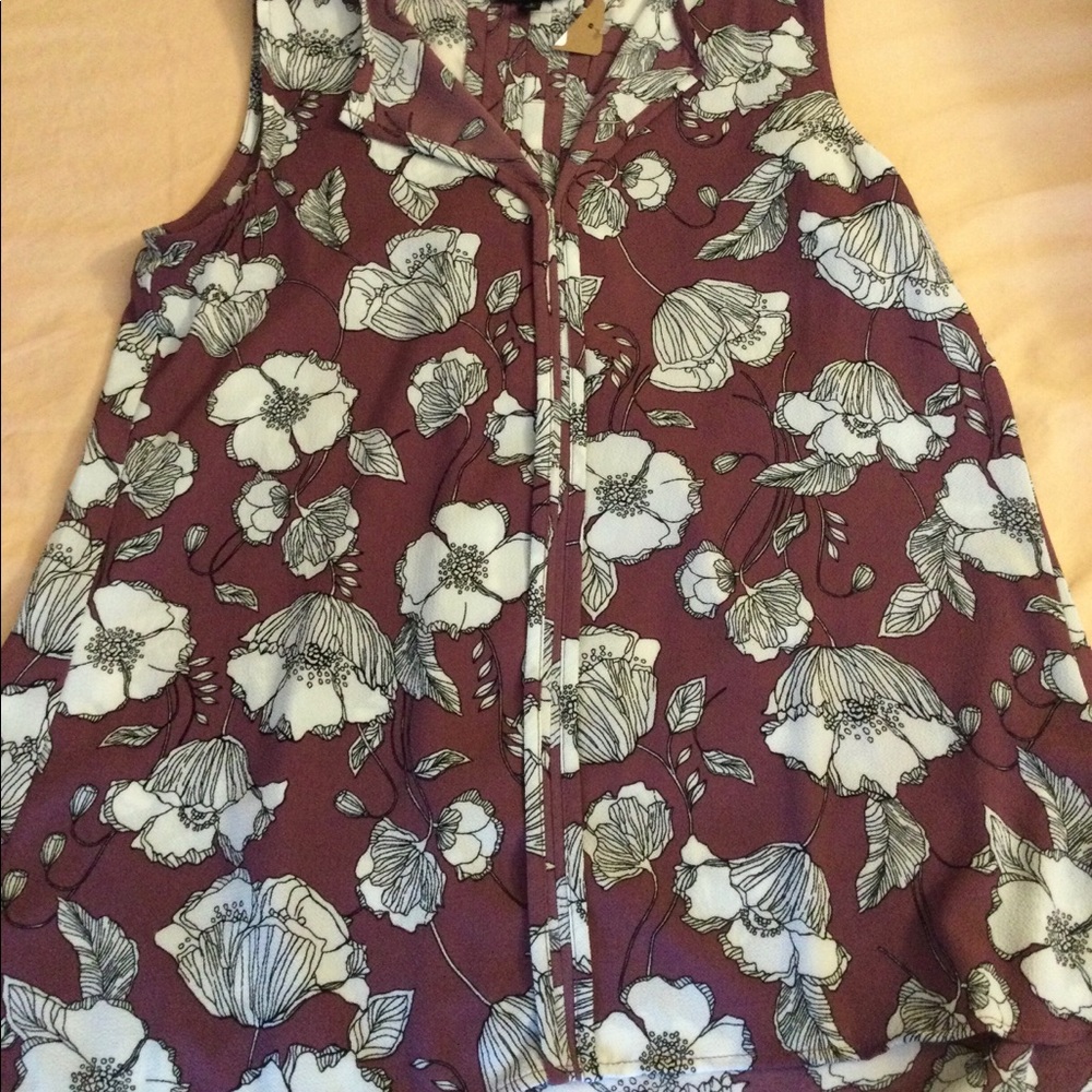 Sleeveless Blouse